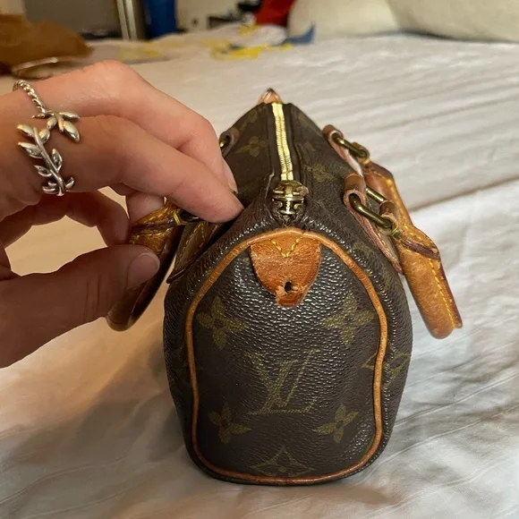 Louis Vuitton Speedy Mini HL Handbag Monogram Canvas - Picture 10 of 14